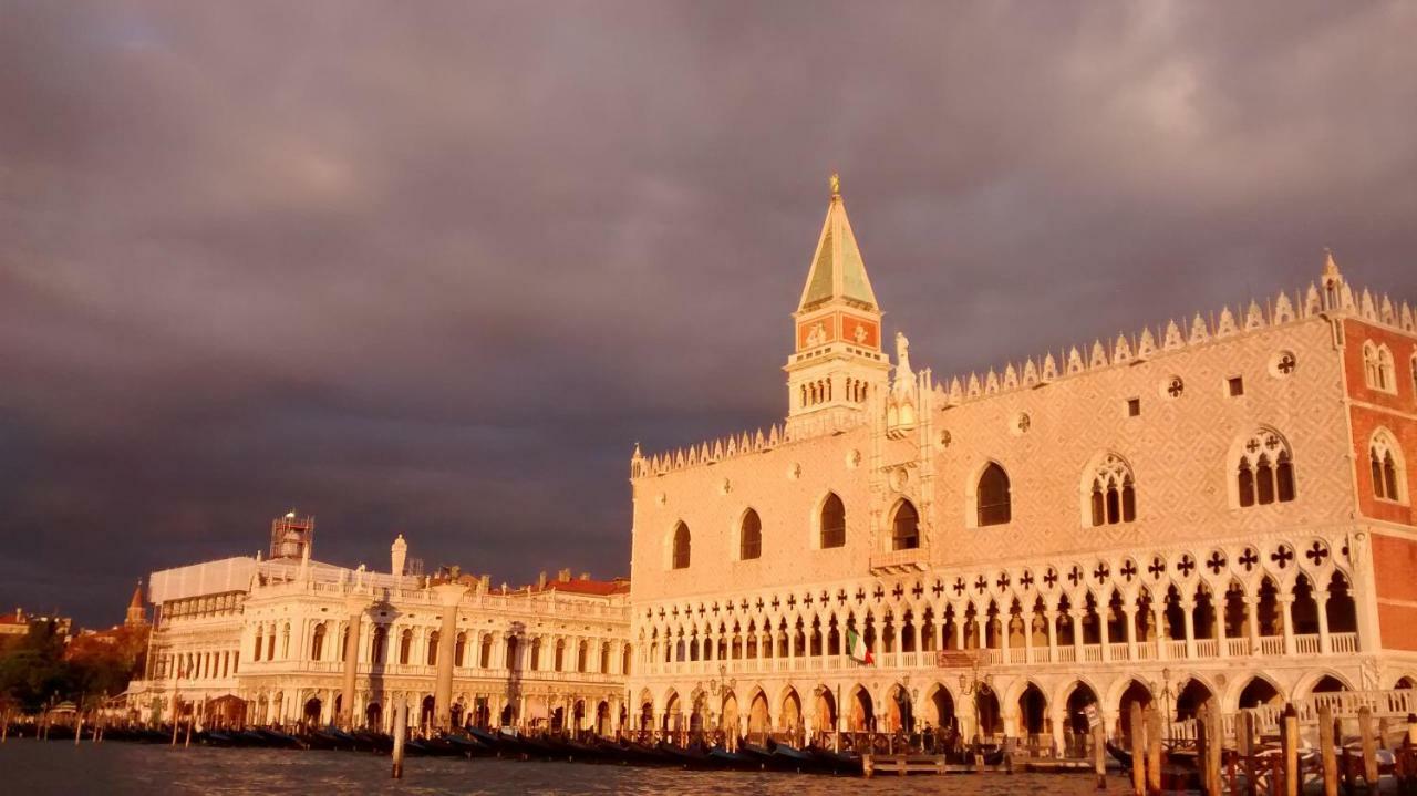 Ca' Giulia - Biennale - Free Wifi Fiber Διαμέρισμα Βενετία Εξωτερικό φωτογραφία